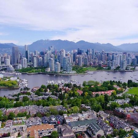 Charming Heritage Home With Mountain And City Views Vancouver Exteriör bild